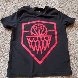 Under Armour YXS t-shirt